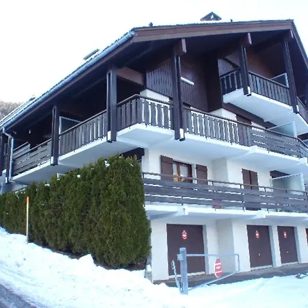 Cosy, Proche Pistes Et Centre, 3 Pieces, 6 Pers, Cheminee, Balcon, Parking - Fr-1-437-53
